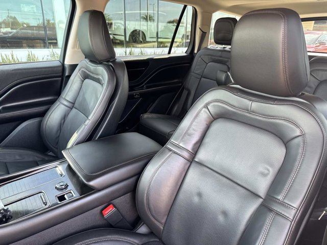 Certified 2024 Lincoln Aviator Reserve w/ Equipment Group 201A image 15