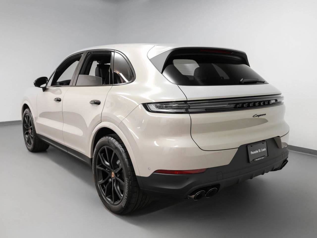 New 2025 Porsche Cayenne image 99