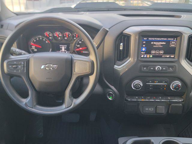 Used 2024 Chevrolet Silverado 1500 Custom Trail Boss w/ Turbomax Blackout Package AWD/4WD image 54