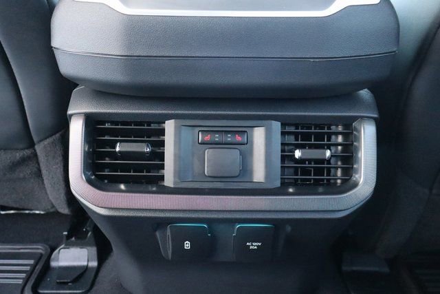Used 2025 Ford F150 Platinum image 38