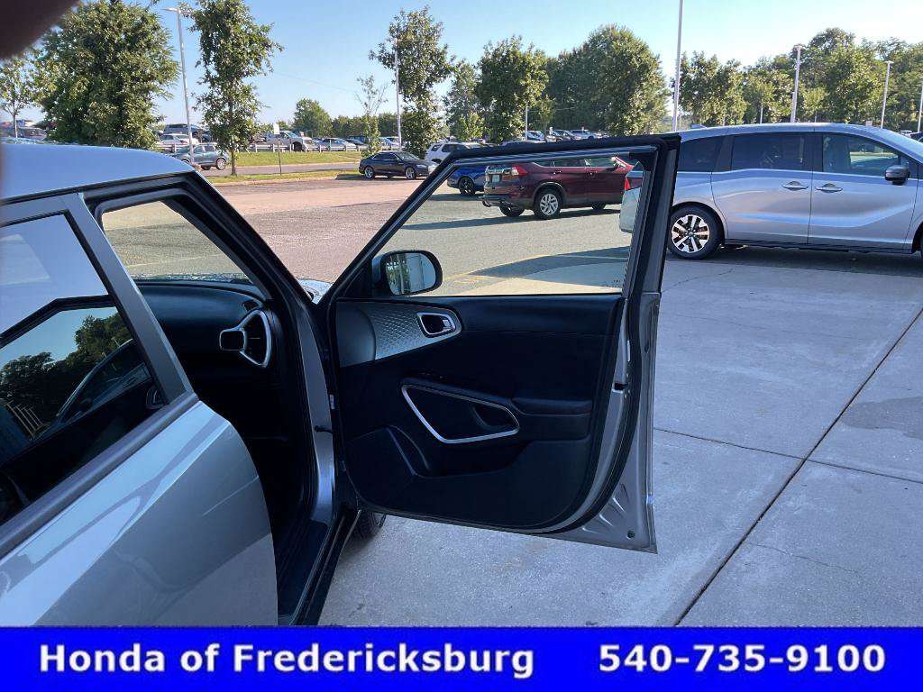 Used 2022 Kia Soul LX w/ Technology Package FWD image 18