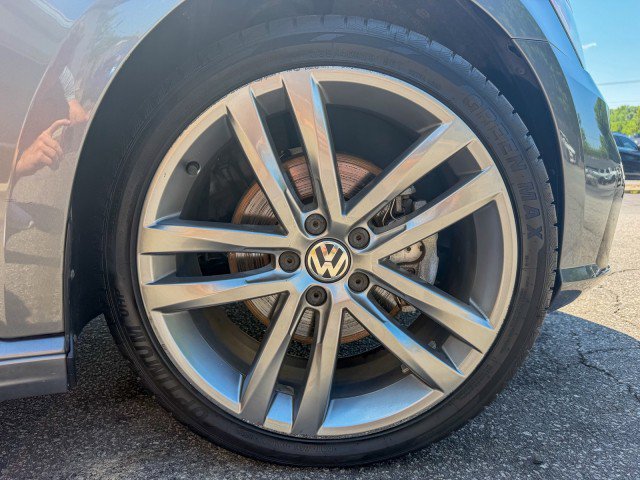 Used 2018 Volkswagen Passat 2.0T S FWD image 22