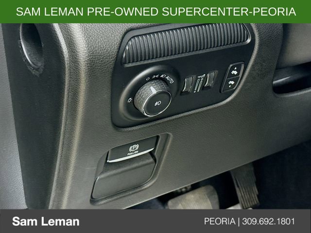 Used 2023 Jeep Wagoneer Series III w/ Premium Group I RWD image 10