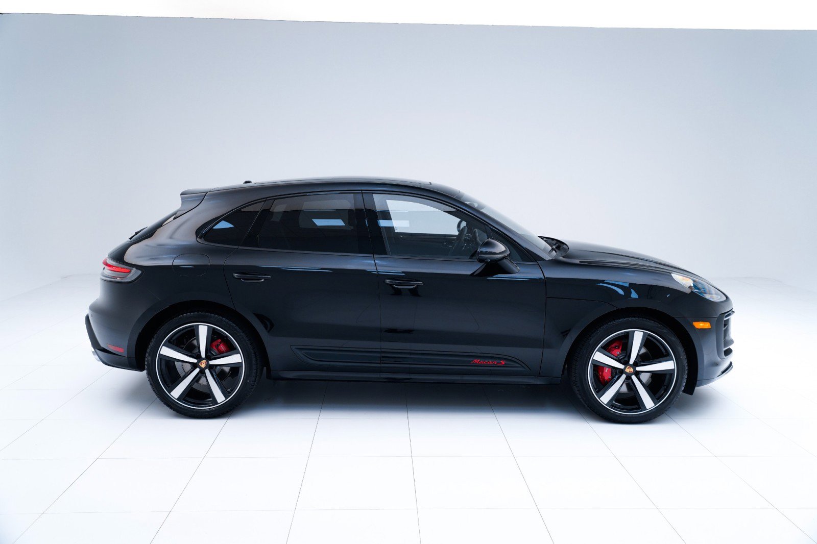 New 2026 Porsche Macan S image 8