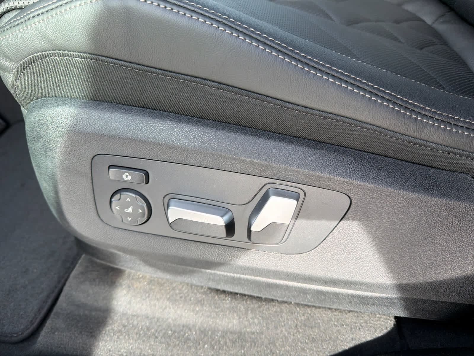 New 2026 BMW X5 xDrive40i image 21