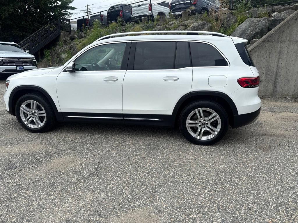 Used 2021 Mercedes-Benz GLB 250 4MATIC image 3