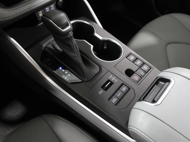 Used 2023 Toyota Highlander XLE image 17