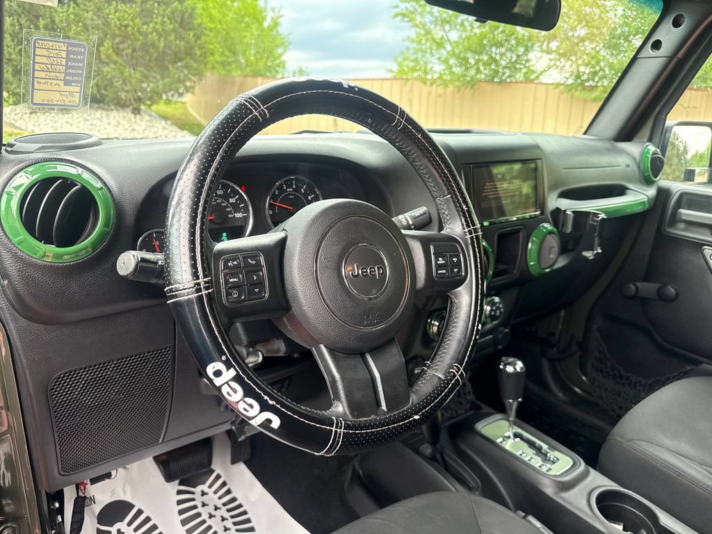 Used 2015 Jeep Wrangler Sport AWD/4WD image 15