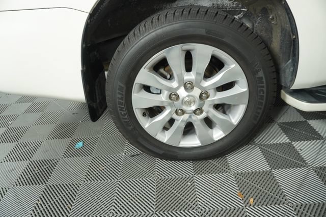 Used 2015 Toyota Sequoia Platinum RWD image 14
