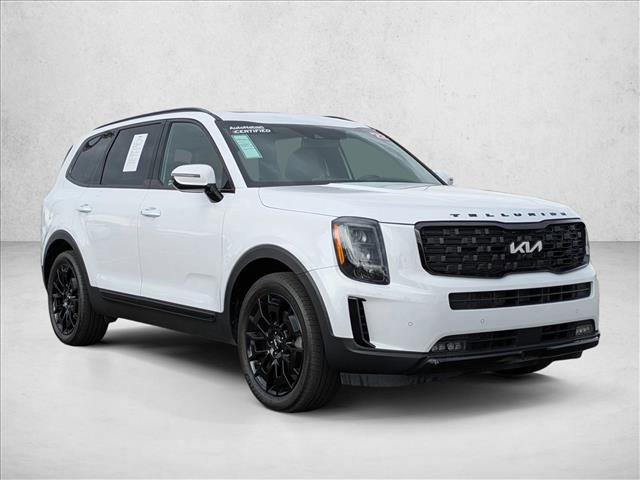 Used 2022 Kia Telluride SX w/ SX Prestige Package image 3