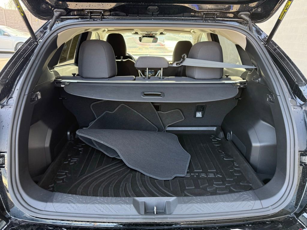 Certified 2025 Subaru Crosstrek 2.0i Premium image 27