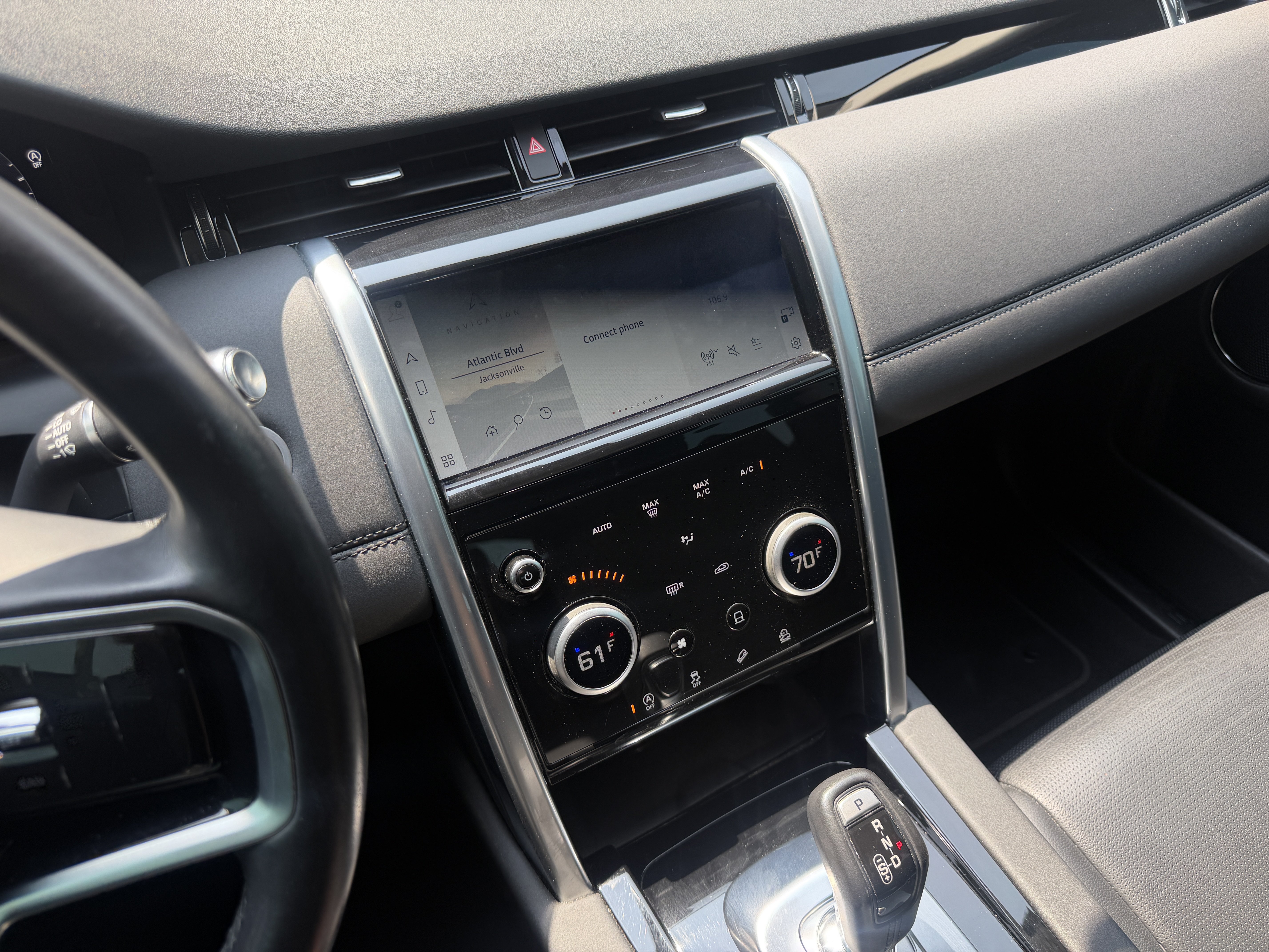 Used 2021 Land Rover Discovery Sport SE AWD/4WD image 27