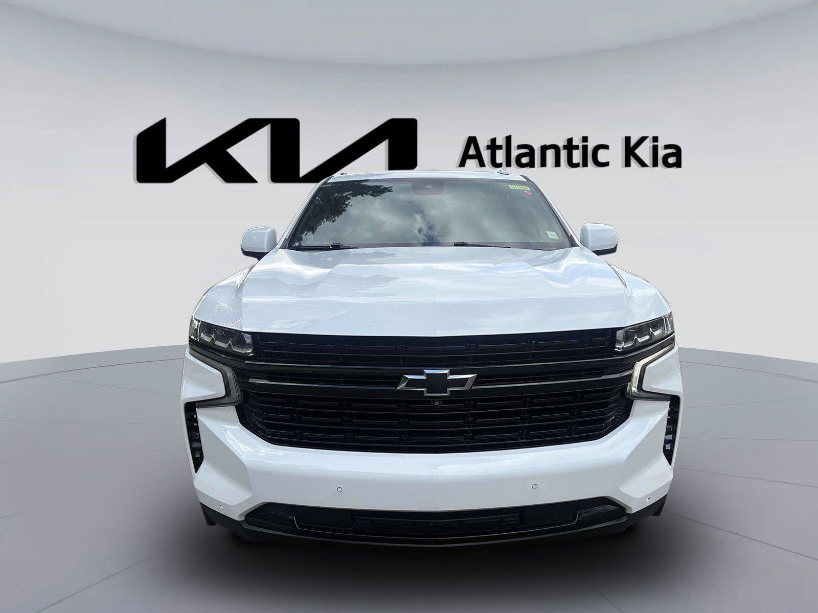 Used 2023 Chevrolet Tahoe RST AWD/4WD image 2