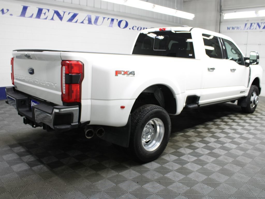 Used 2024 Ford F350 Lariat w/ Lariat Ultimate Package AWD/4WD image 6