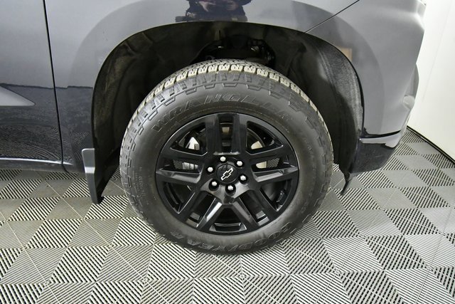 Used 2024 Chevrolet Silverado 1500 RST w/ Convenience Package II image 17