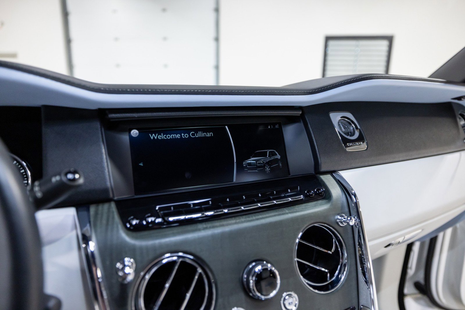 Used 2019 Rolls-Royce Cullinan image 41