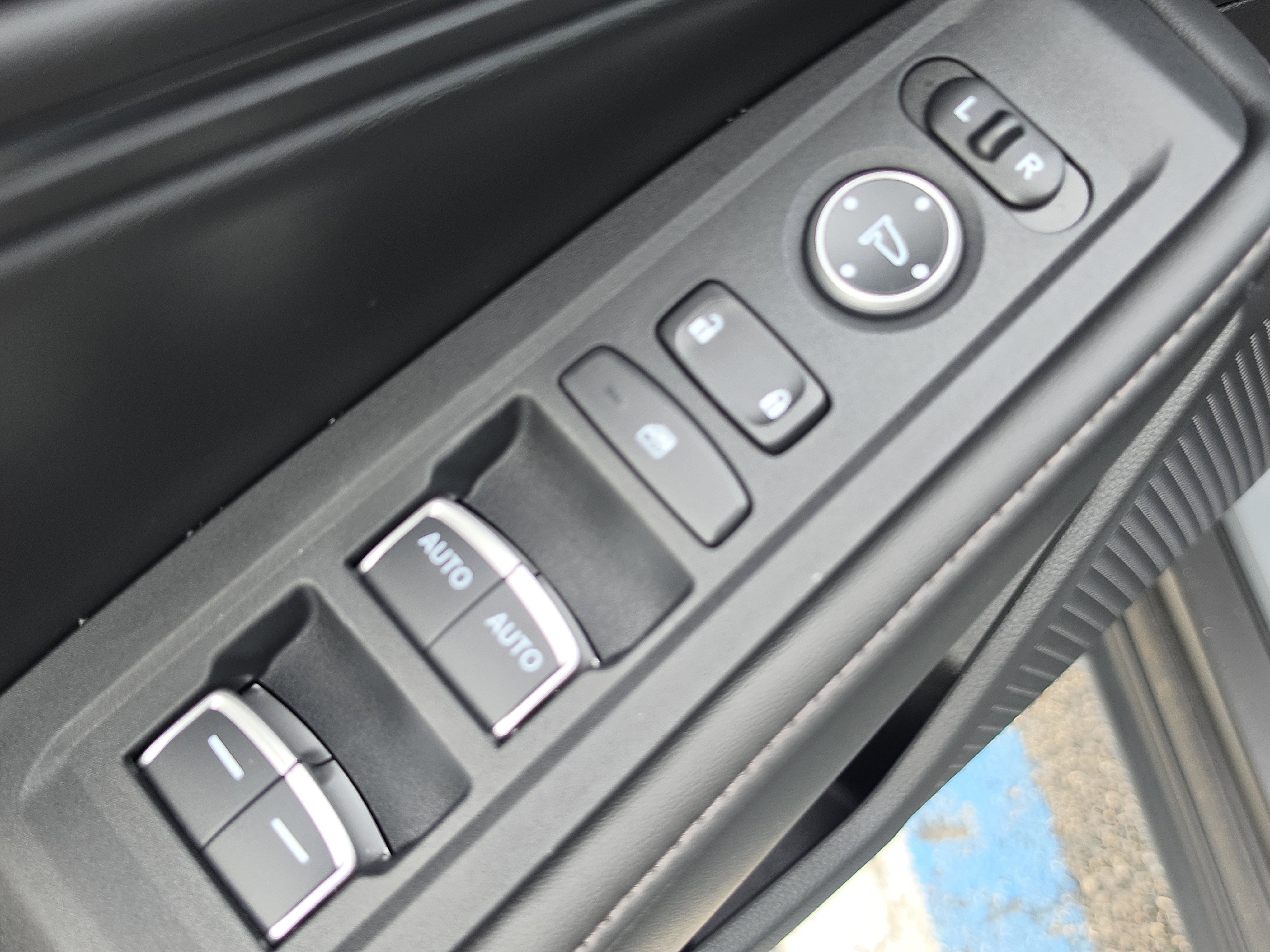 Certified 2025 Honda Accord Sport image 19