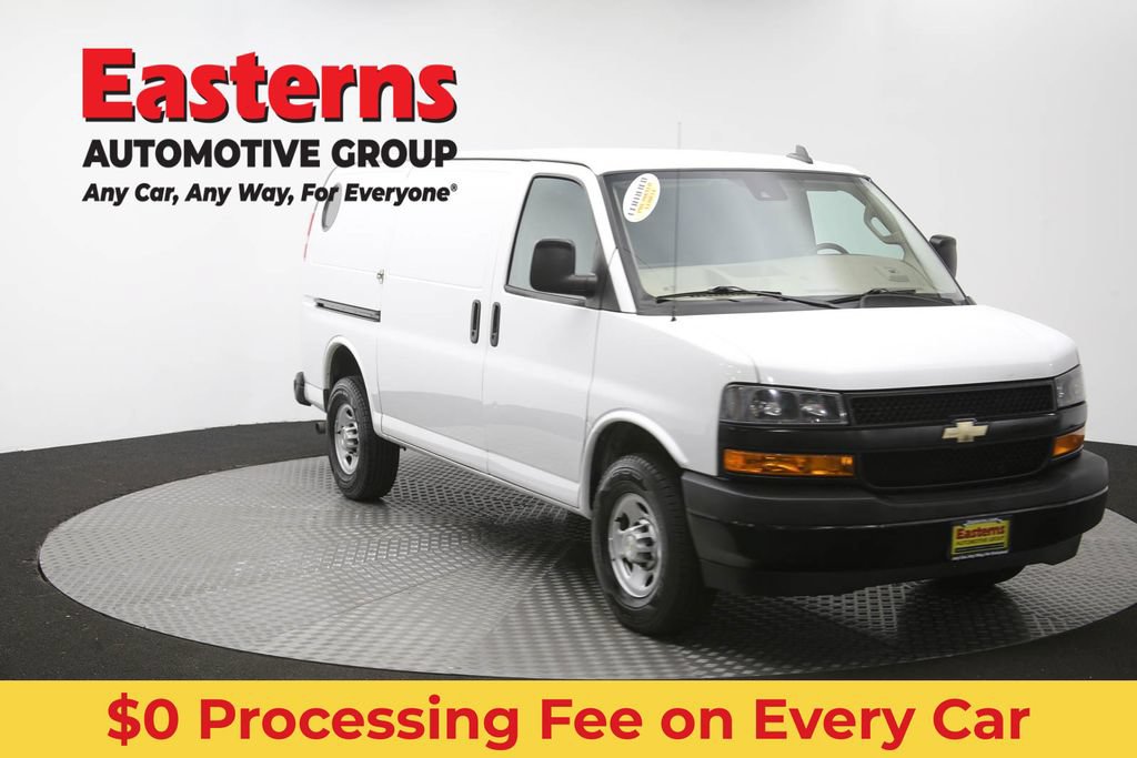 Used 2021 Chevrolet Express 3500 w/ Driver Convenience Package RWD image 46