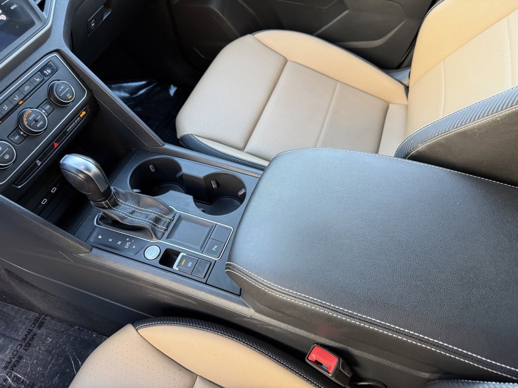 Used 2021 Volkswagen Atlas Cross Sport SE image 23