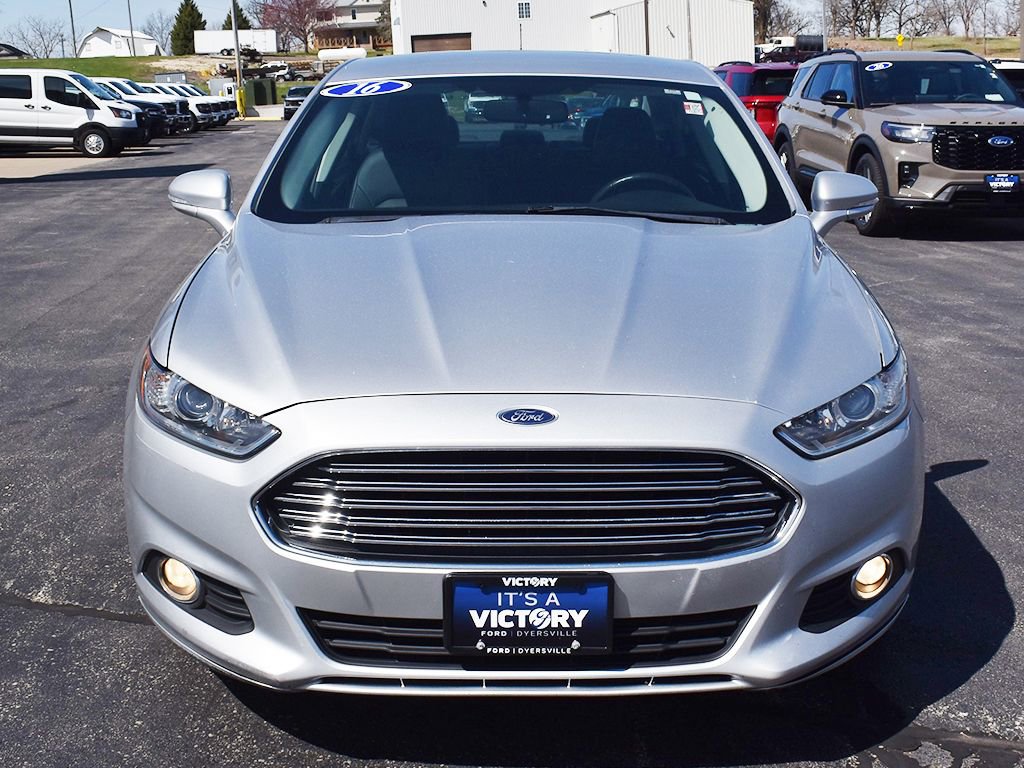 Used 2016 Ford Fusion SE w/ Equipment Group 202A image 22
