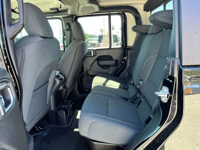 New 2025 Jeep Gladiator Sport AWD/4WD image 18