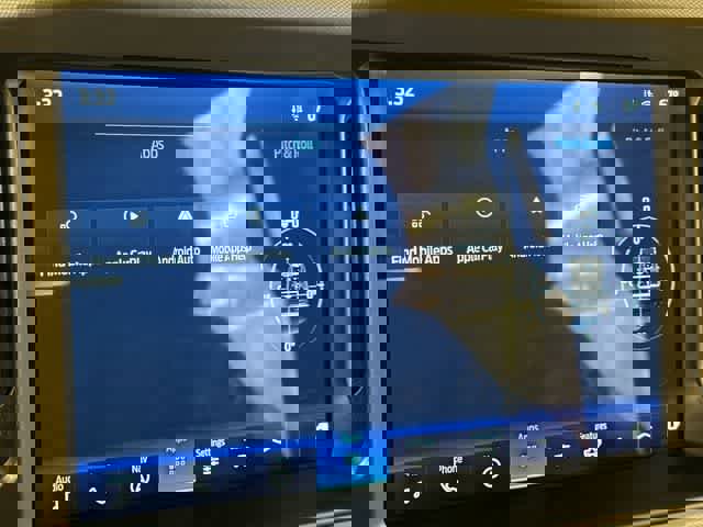 Used 2023 Ford Bronco Badlands image 13