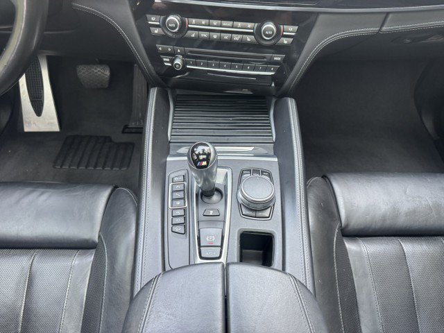 Used 2017 BMW X6 M AWD/4WD image 39