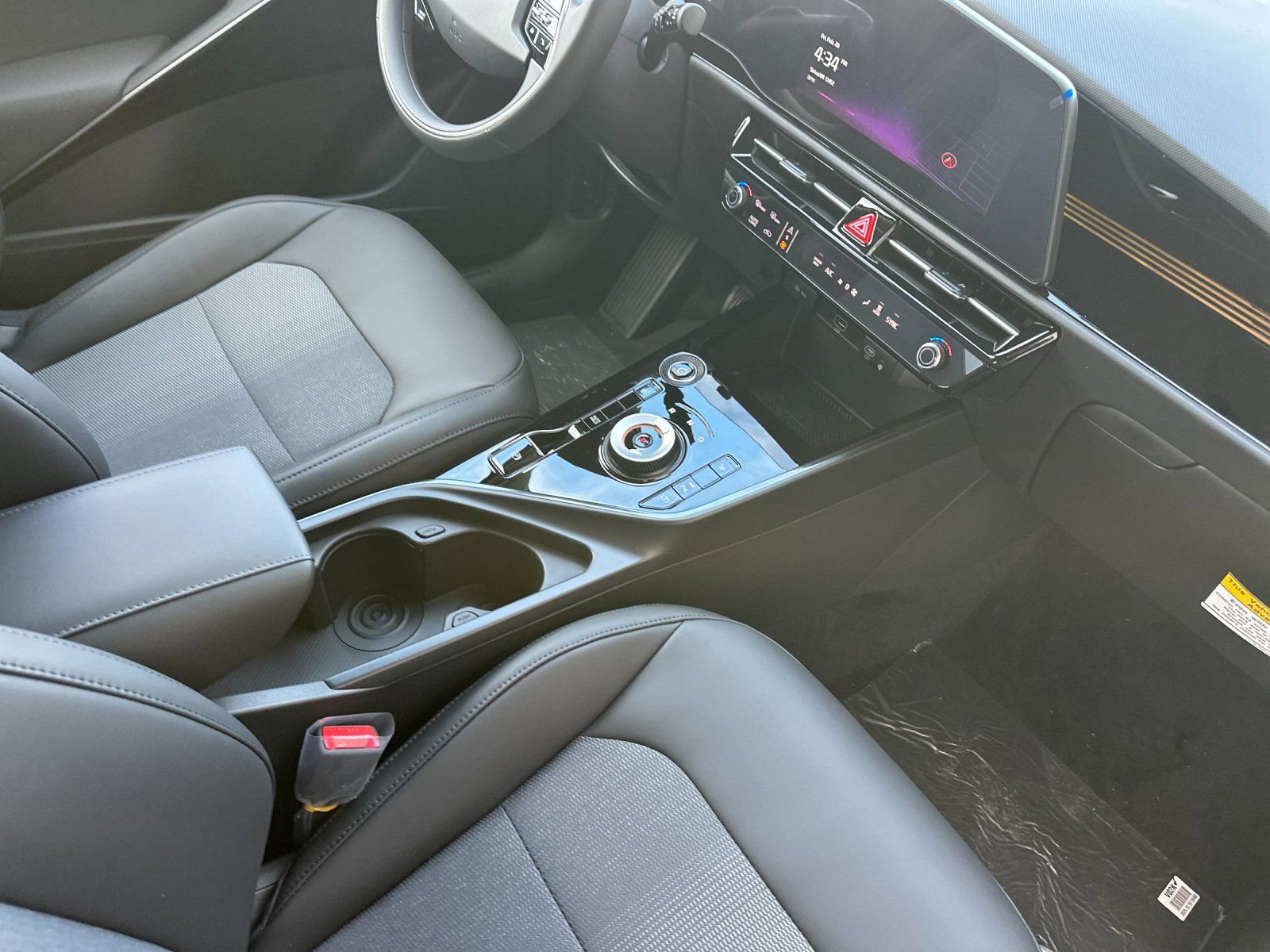 New 2026 Kia Niro Wind FWD image 16