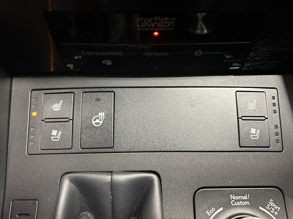 Used 2021 Lexus IS 350 F Sport image 5