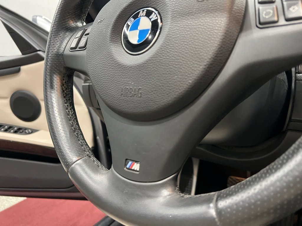 Used 2013 BMW 335i Convertible image 47
