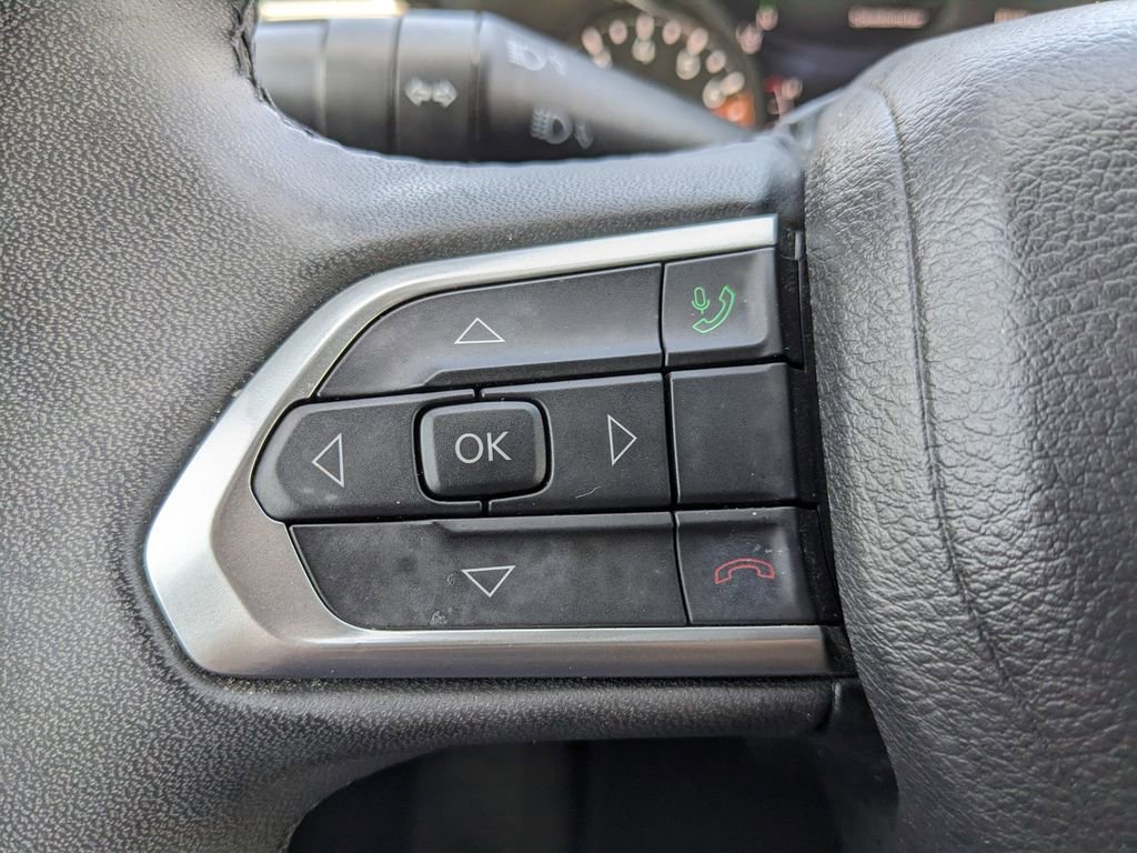 Used 2024 Jeep Compass Latitude AWD/4WD image 23