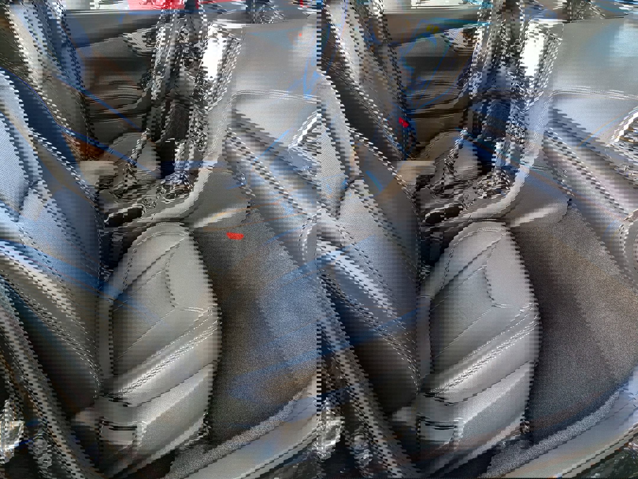 Used 2021 Subaru Impreza 2.0i Limited image 37