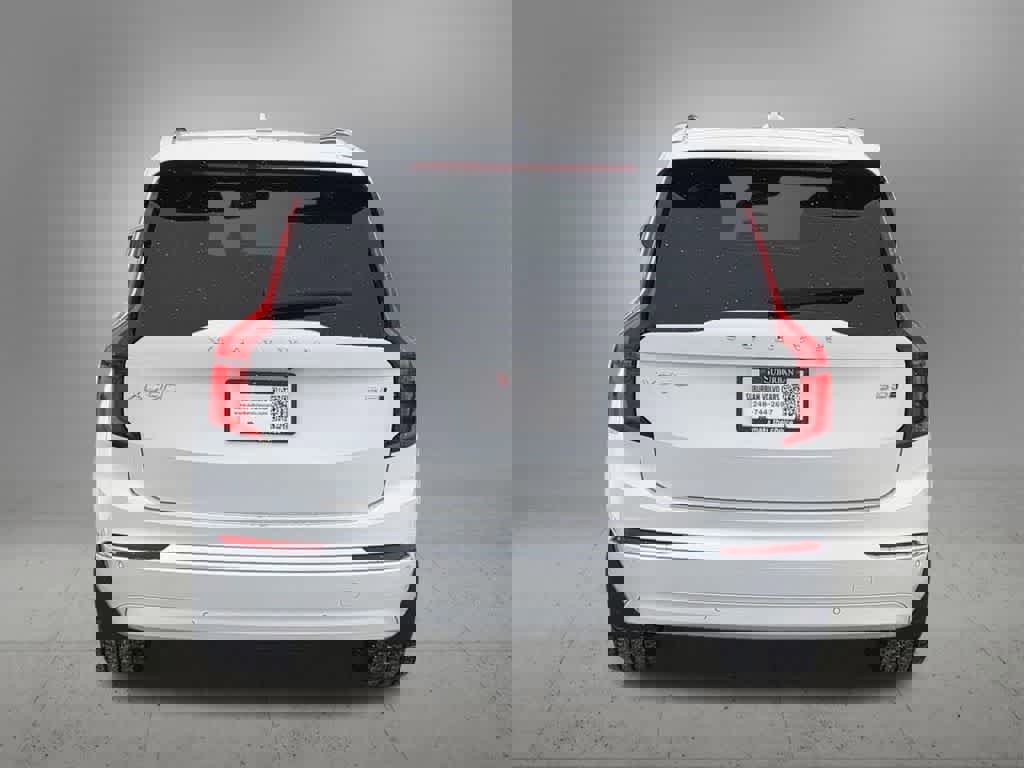 Used 2025 Volvo XC90 B5 Plus w/ Protection Package Premier image 5