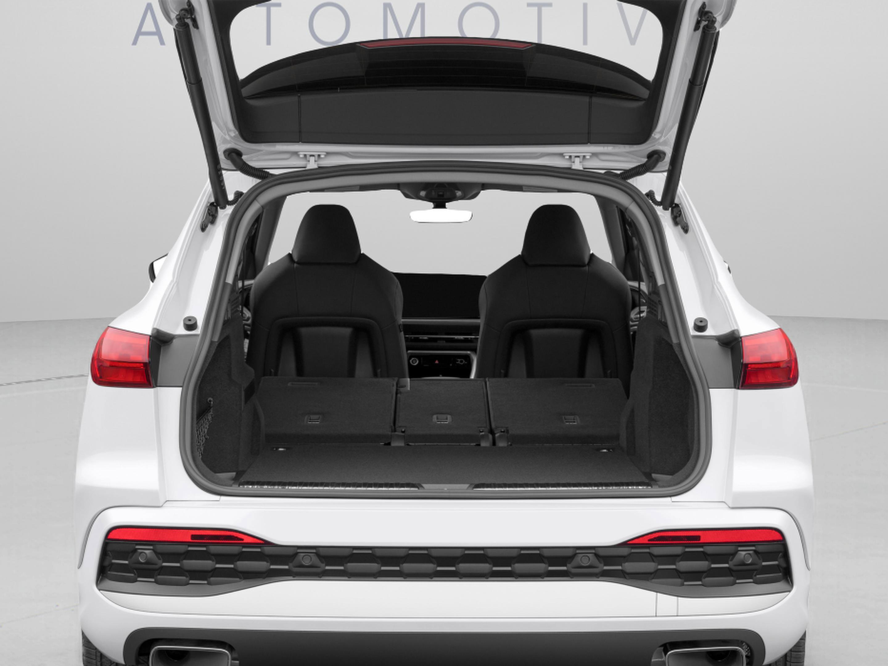 Used 2025 Audi Q5 Premium Plus w/ Premium Plus AWD/4WD image 27