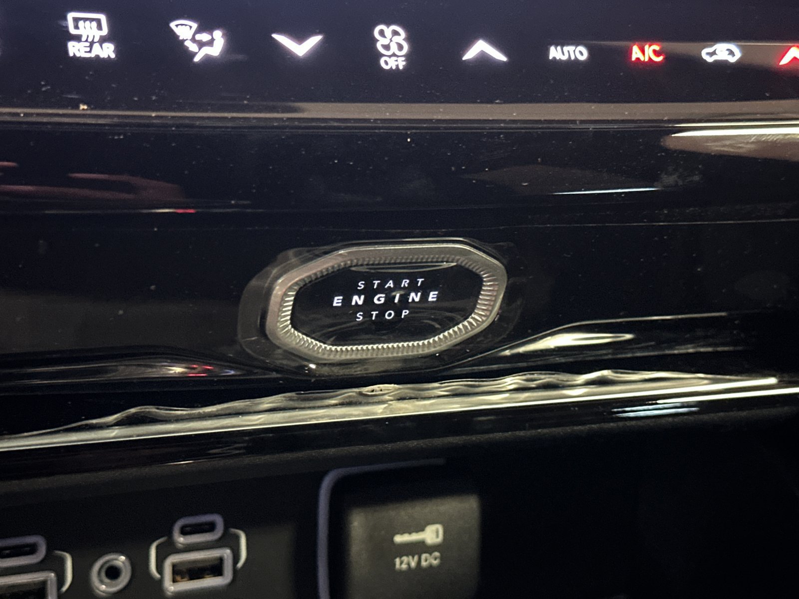 New 2026 Jeep Grand Cherokee Limited AWD/4WD image 22