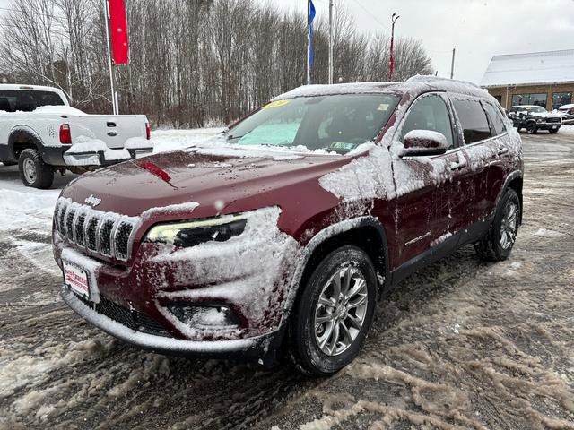 Used 2020 Jeep Cherokee Latitude Plus image 3