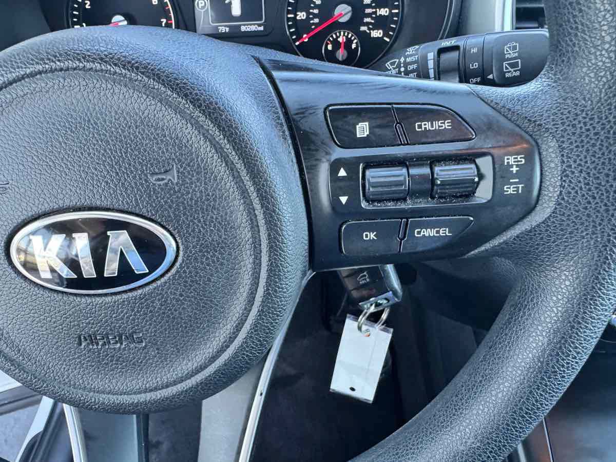 Used 2016 Kia Sorento AWD image 43