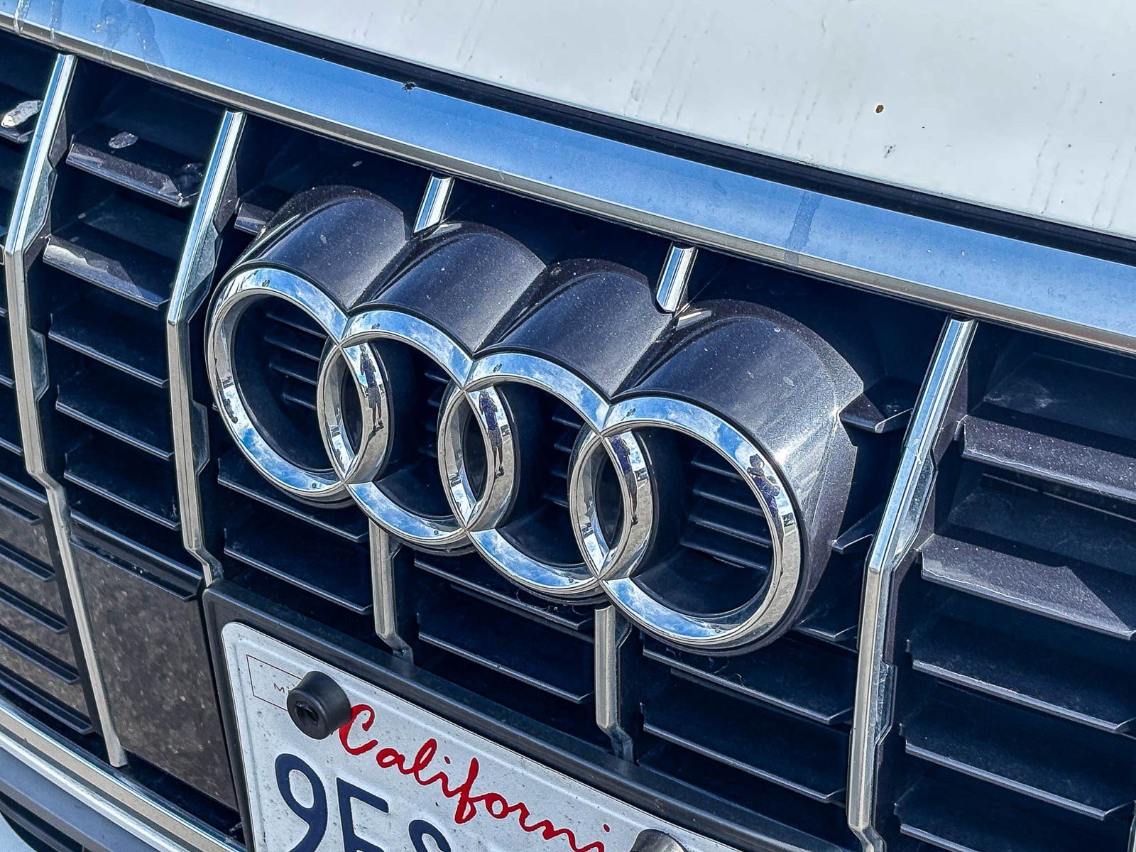 Used 2023 Audi Q3 2.0T Premium AWD/4WD image 9