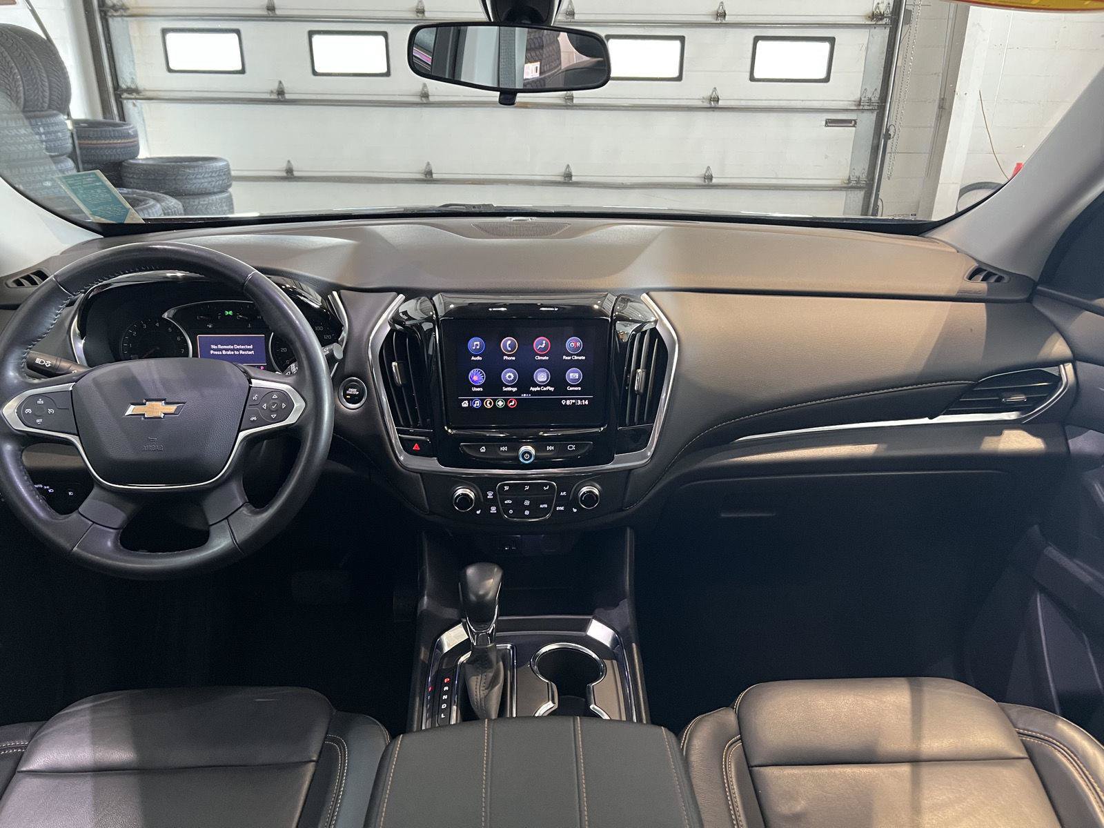Used 2021 Chevrolet Traverse LT AWD/4WD image 12