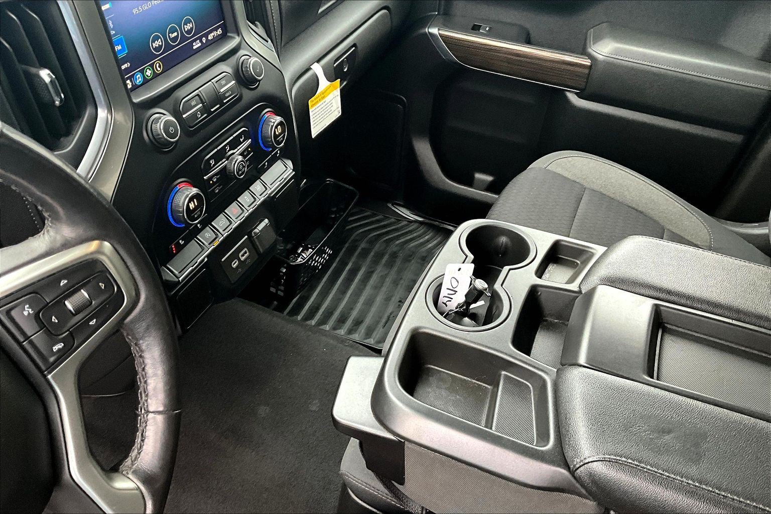 Used 2021 Chevrolet Silverado 1500 LT AWD/4WD image 15