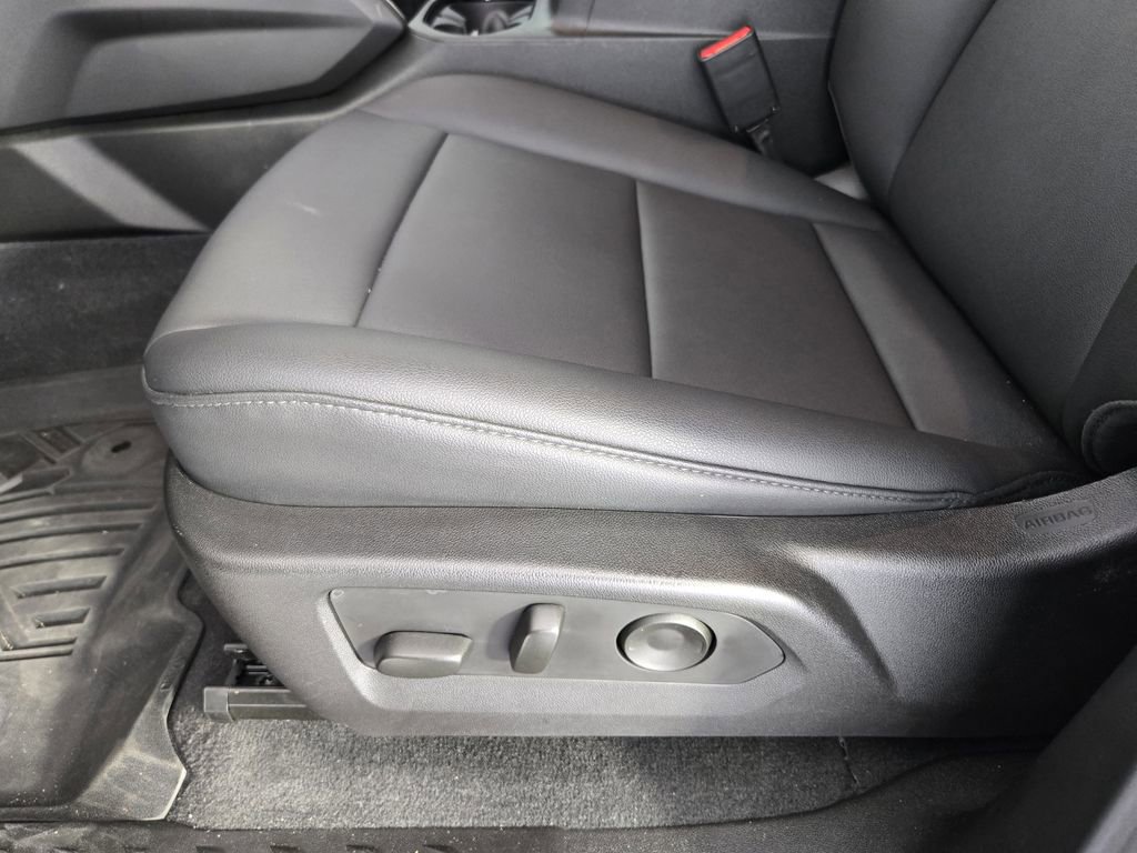 New 2025 Chevrolet Colorado Trail Boss w/ Midnight Edition AWD/4WD image 24