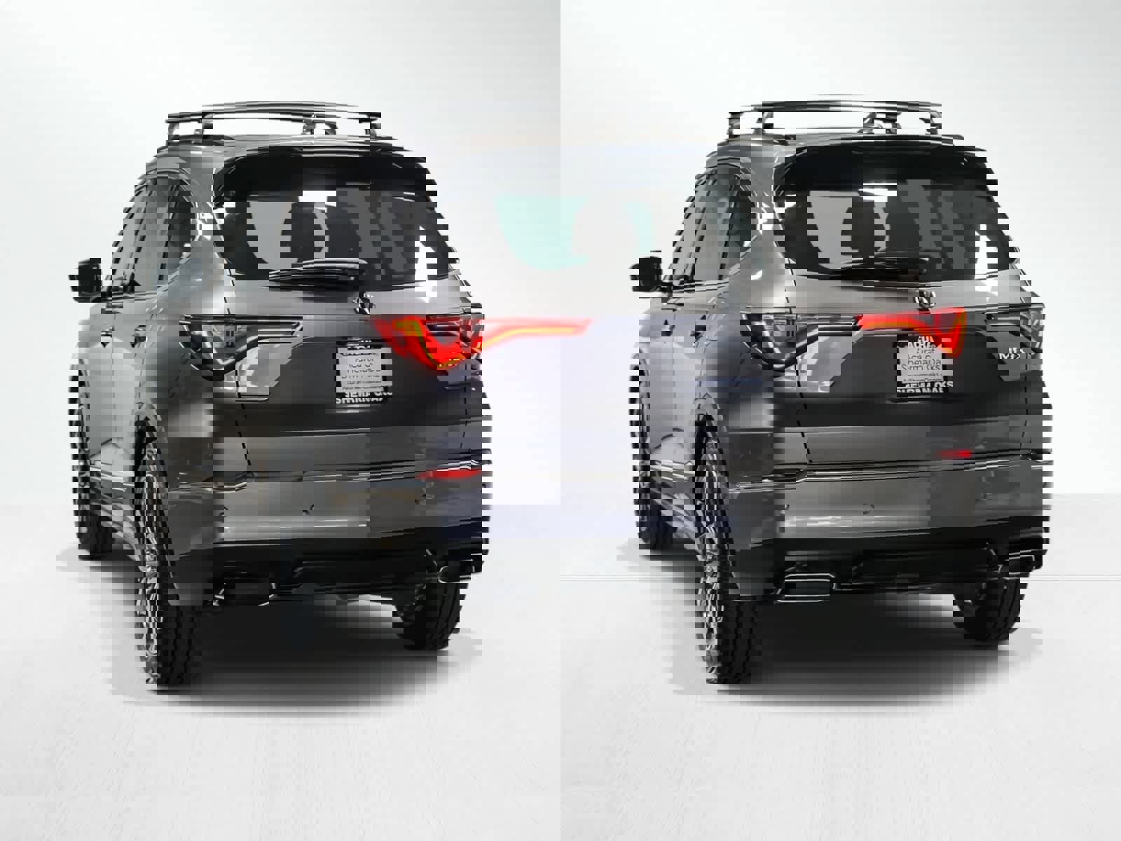 Used 2022 Acura MDX w/Technology Package image 2