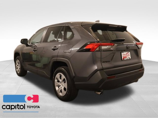 Certified 2024 Toyota RAV4 LE AWD/4WD image 5
