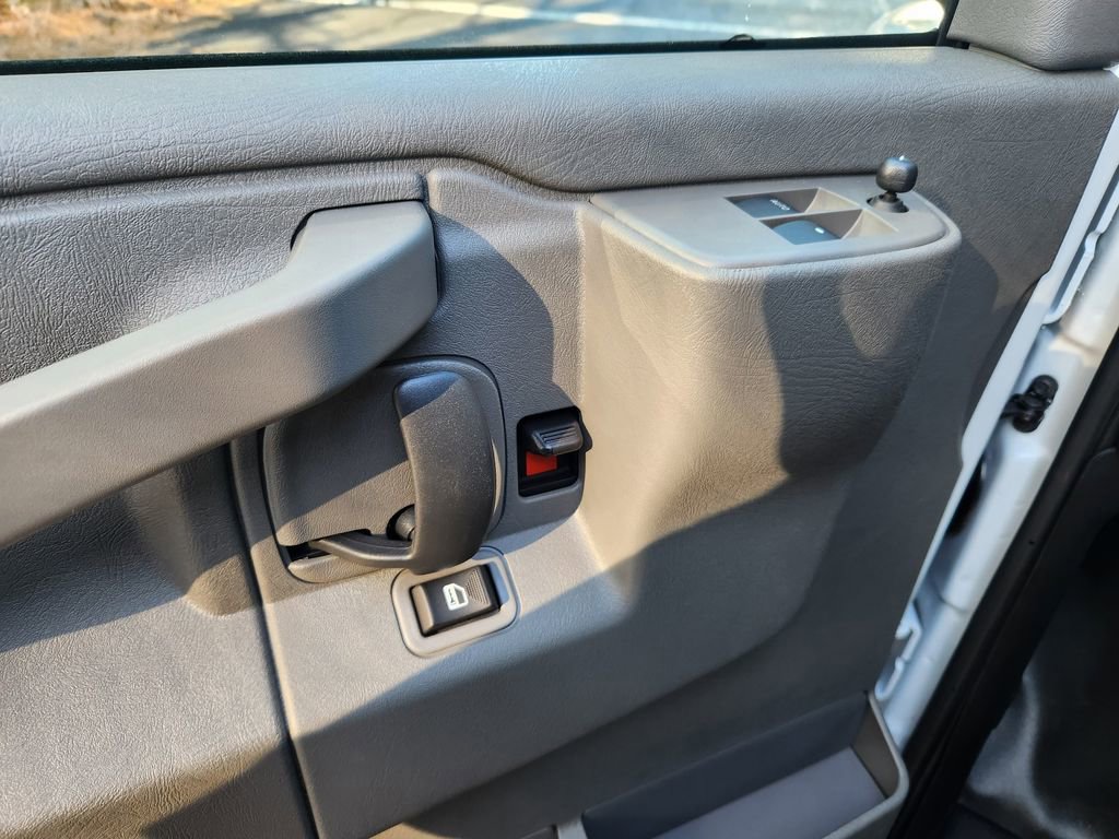 New 2025 Chevrolet Express 2500 Extended w/ Driver Convenience Package image 10