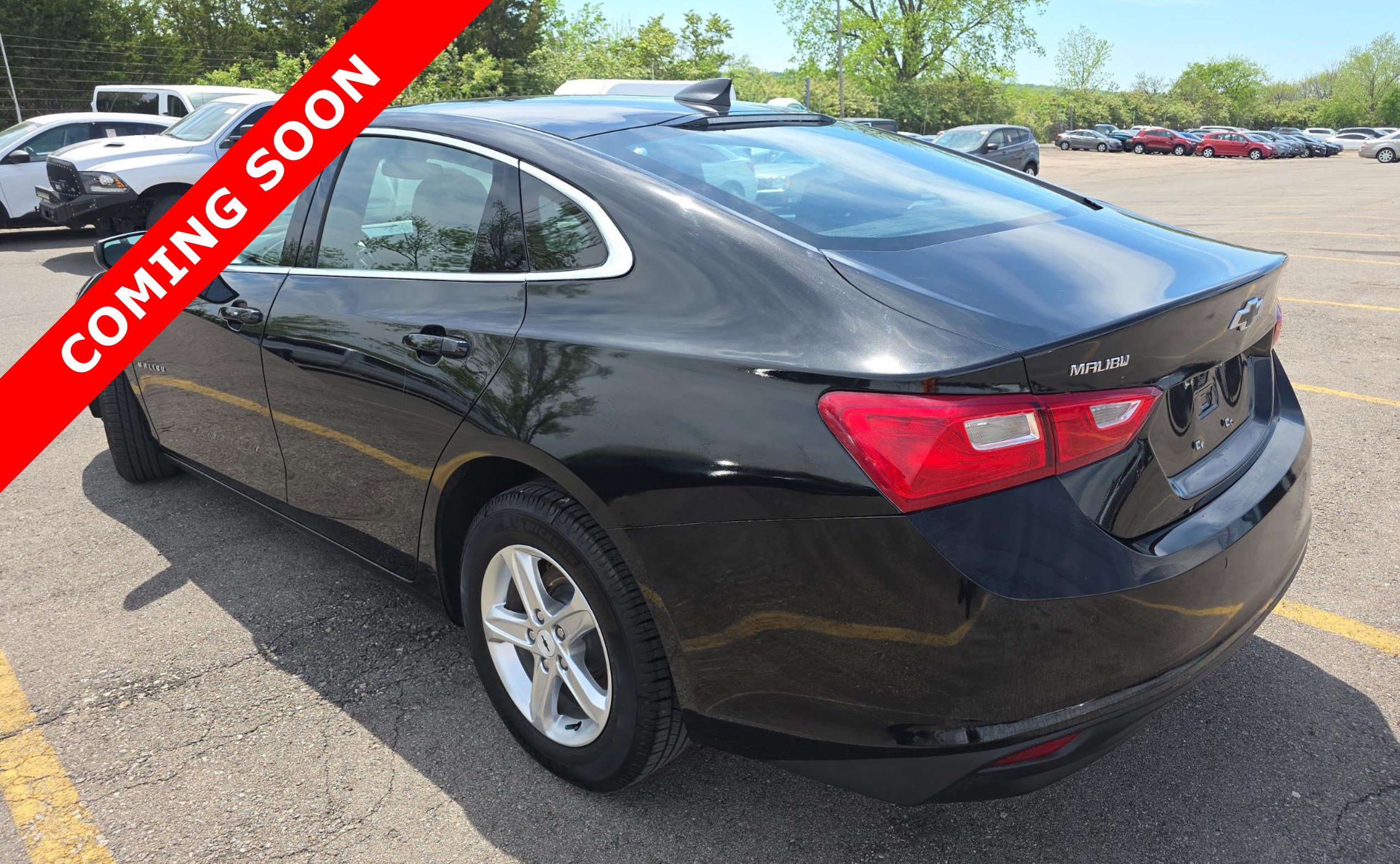 Used 2022 Chevrolet Malibu LS FWD image 5