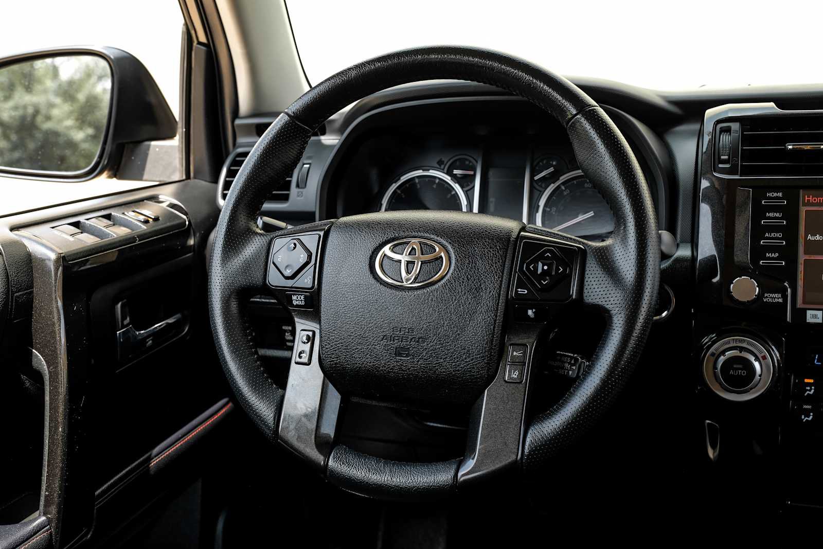 Used 2020 Toyota 4Runner TRD Pro AWD/4WD image 20