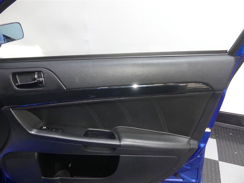 Used 2015 Mitsubishi Lancer Evolution Final Edition image 18