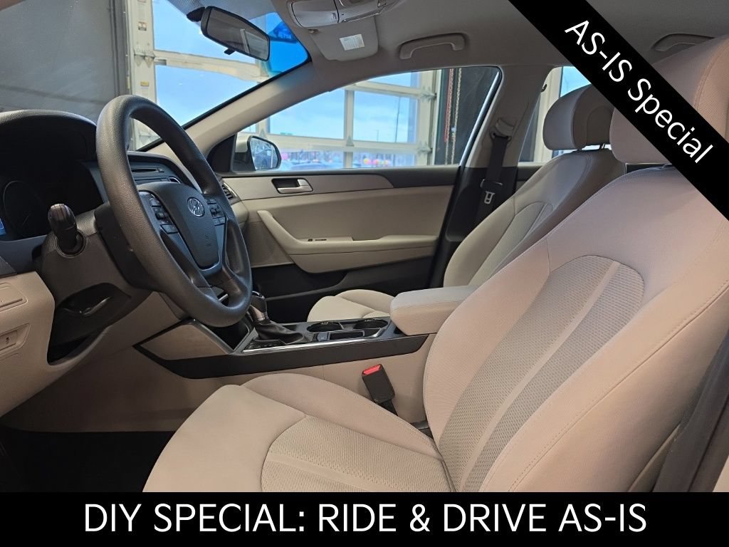 Used 2017 Hyundai Sonata SE FWD image 29