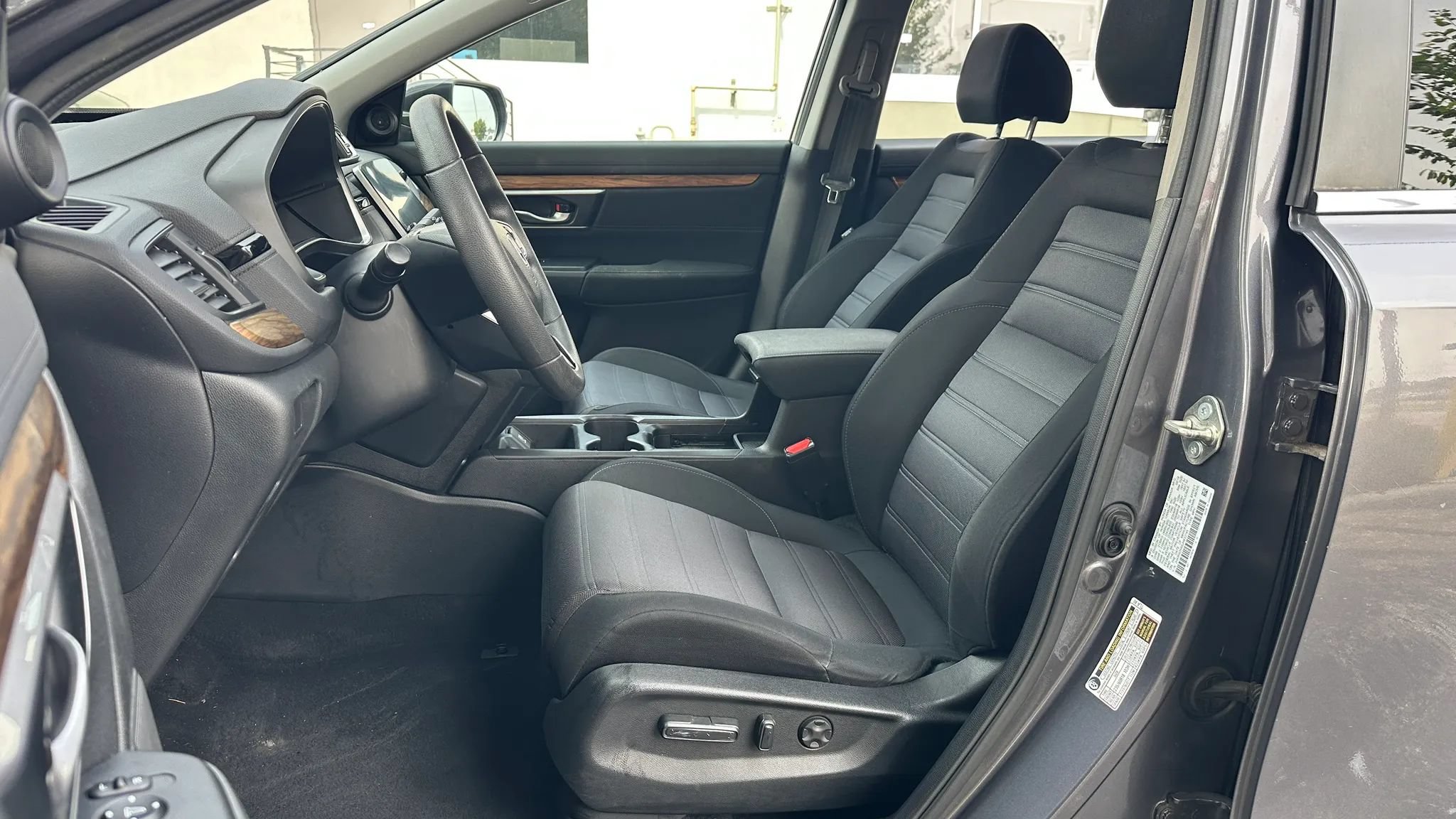 Used 2018 Honda CR-V EX image 14
