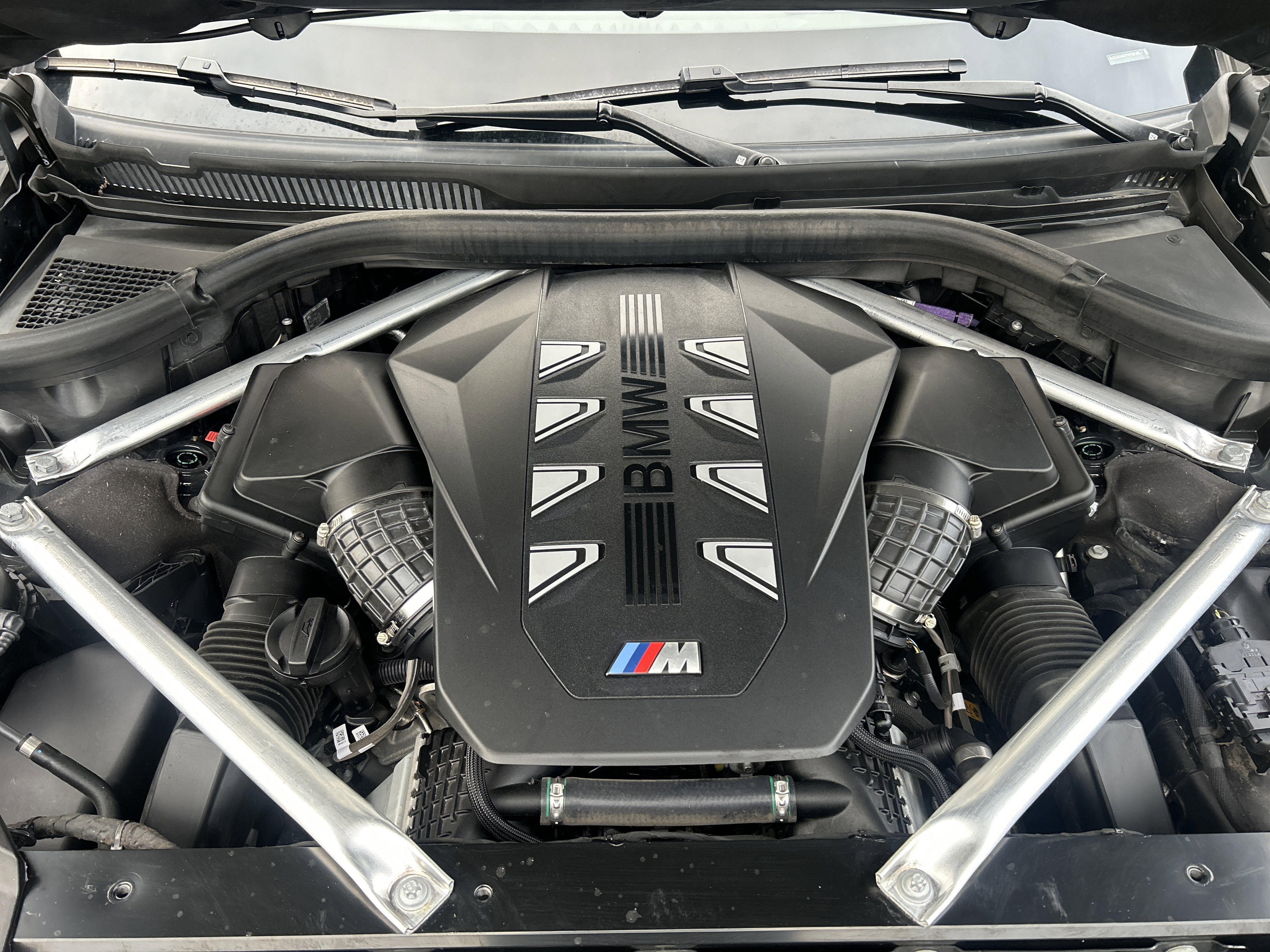 Used 2023 BMW X7 M60i w/ Executive Package image 31